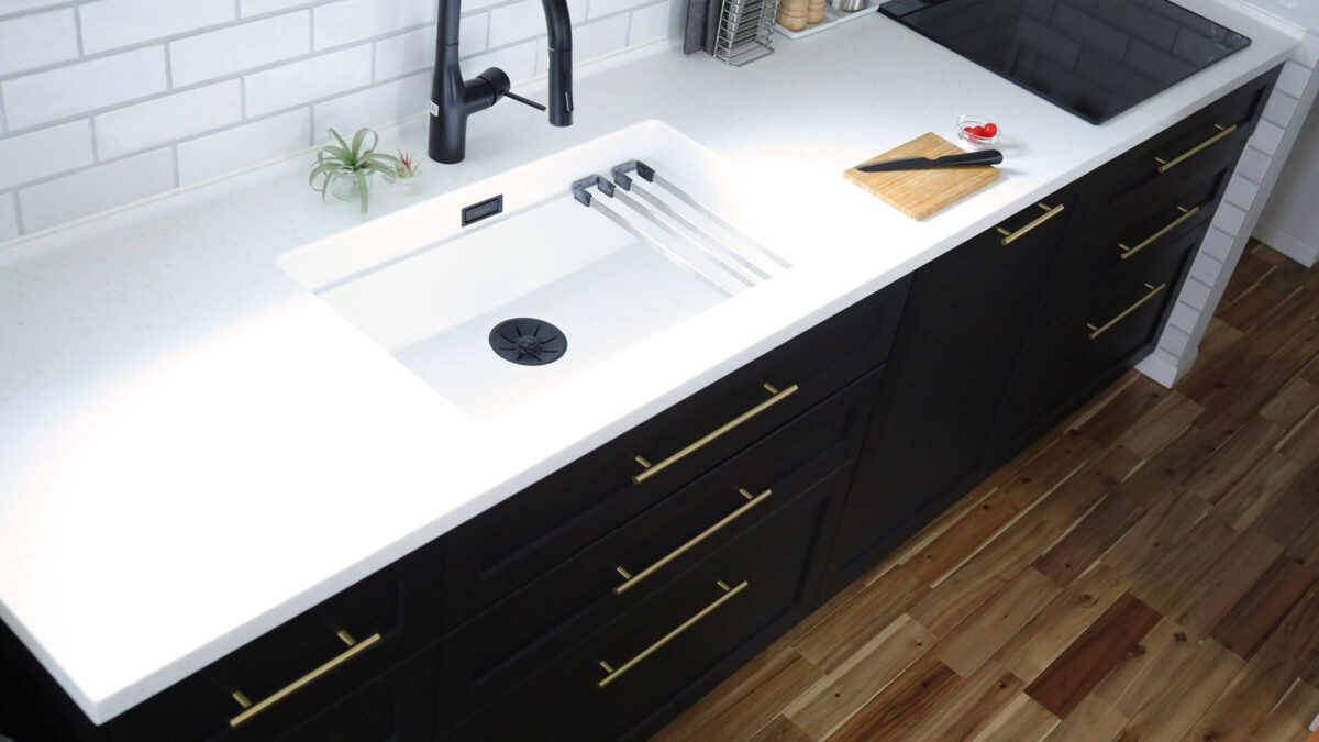 スタロン人大ワークトップとシンクの全体イメージ