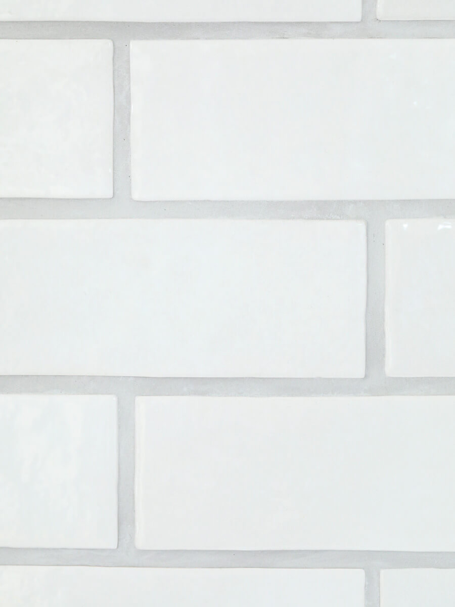 バーガンディタイルとアートパステルメジ（すずいろ）の組み合わせ