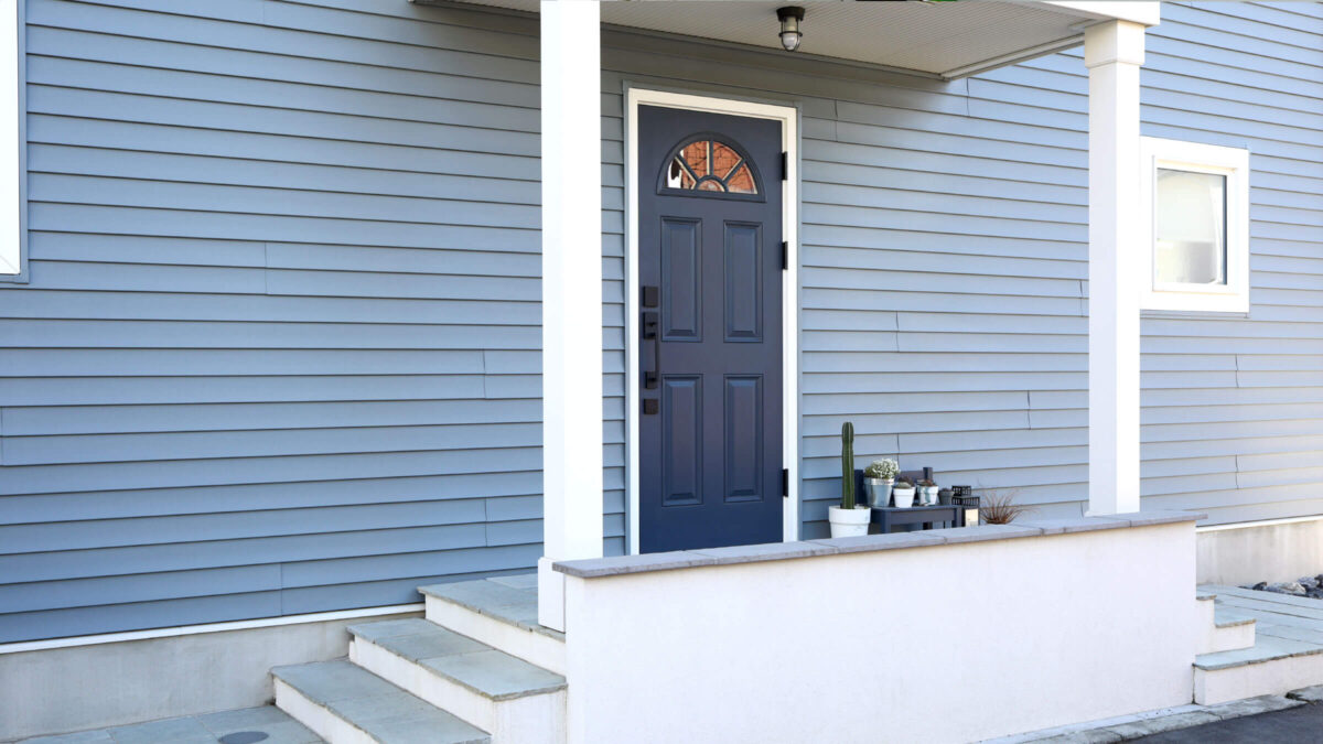 カバードポーチなしのアメリカンな玄関ポーチ外構