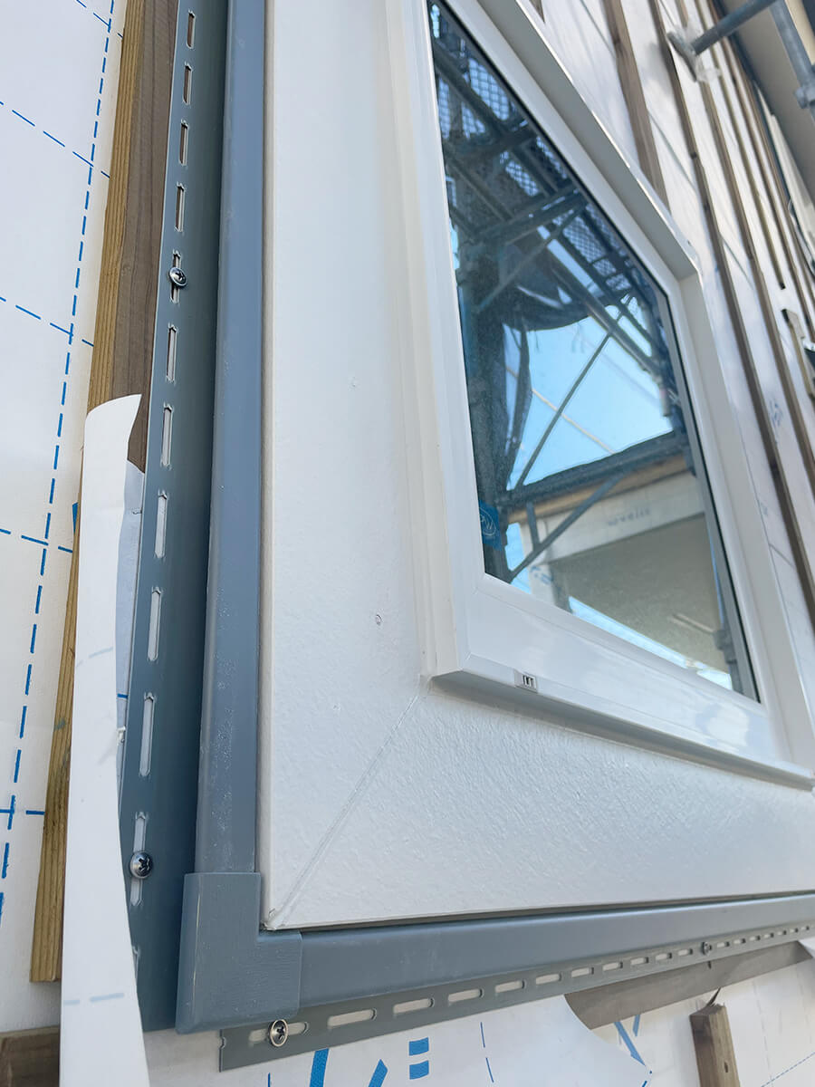 窓まわりの納まり