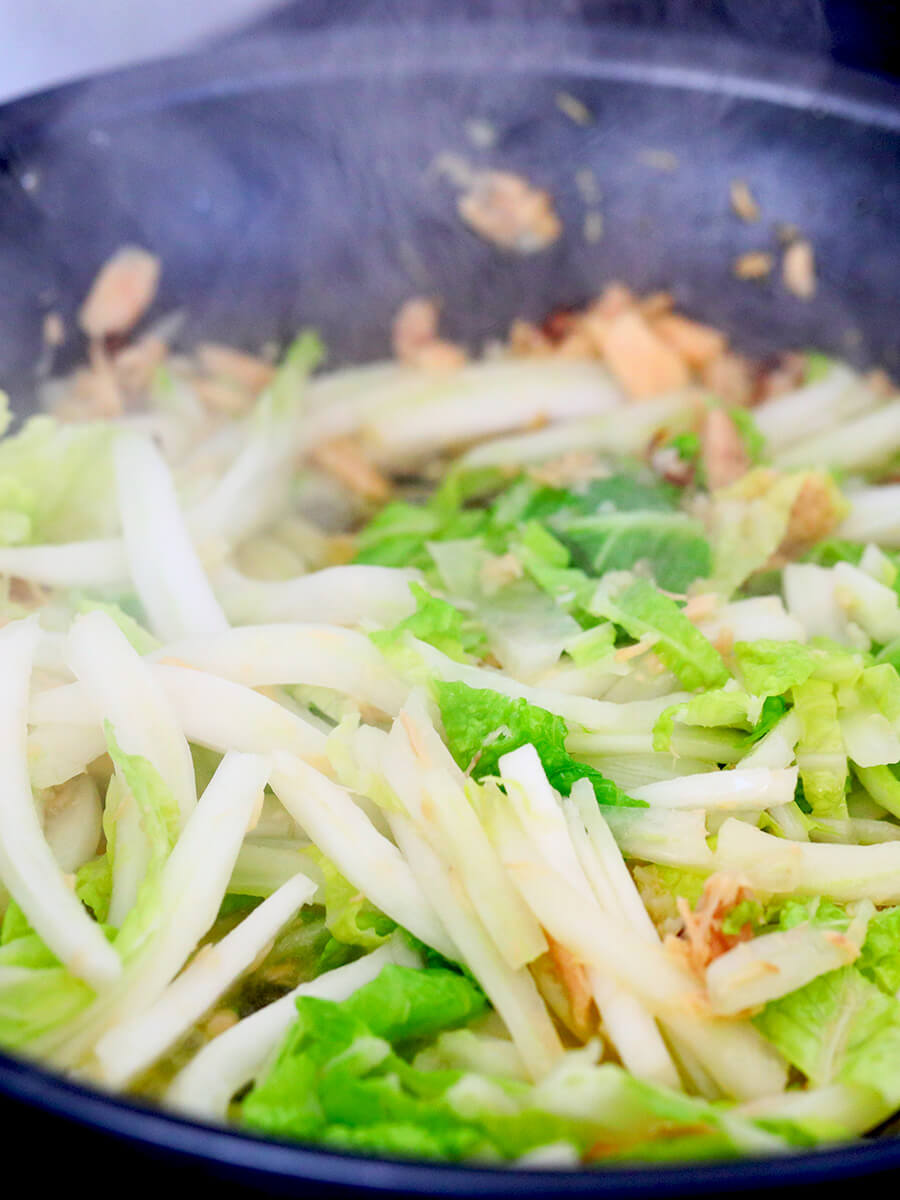 IHコンロで調理している様子（火力の実感）