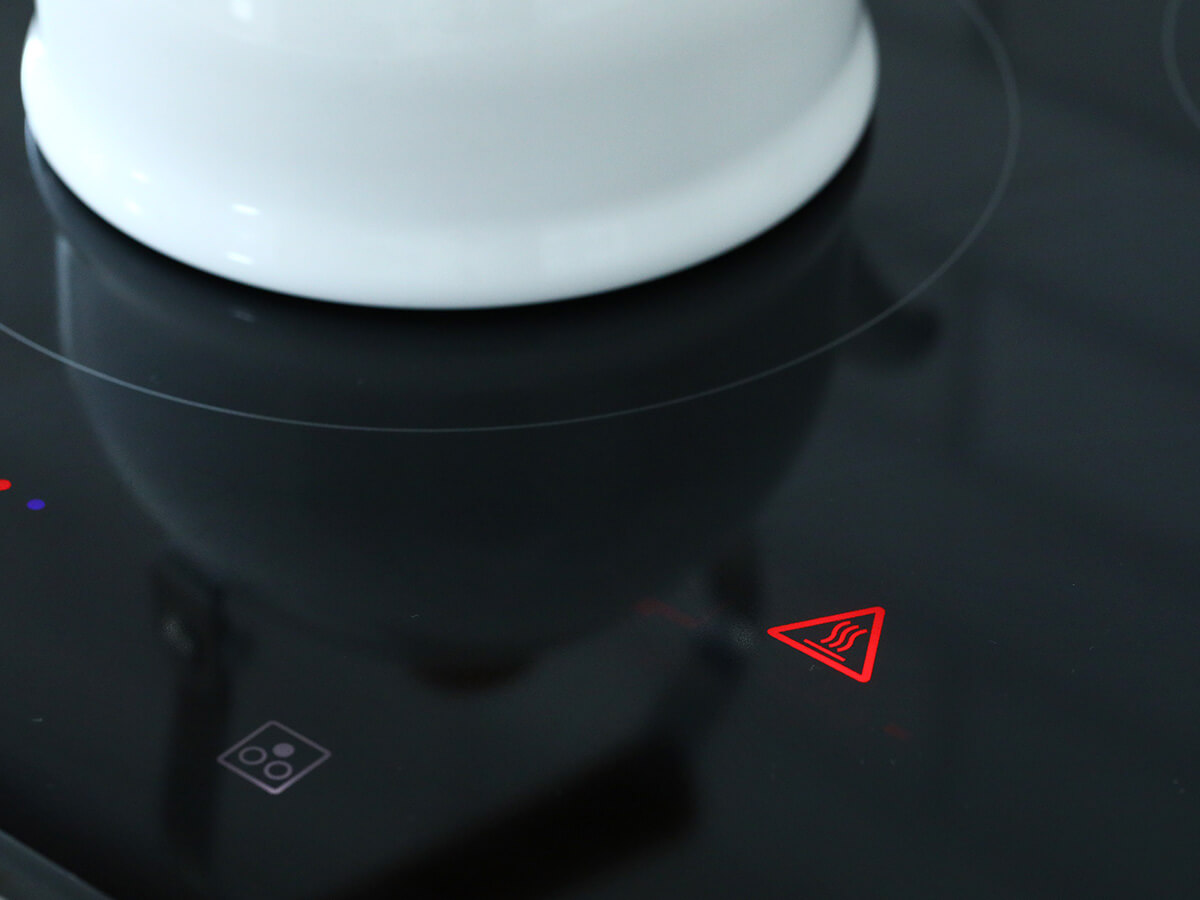 トッププレートが熱くなっている状態