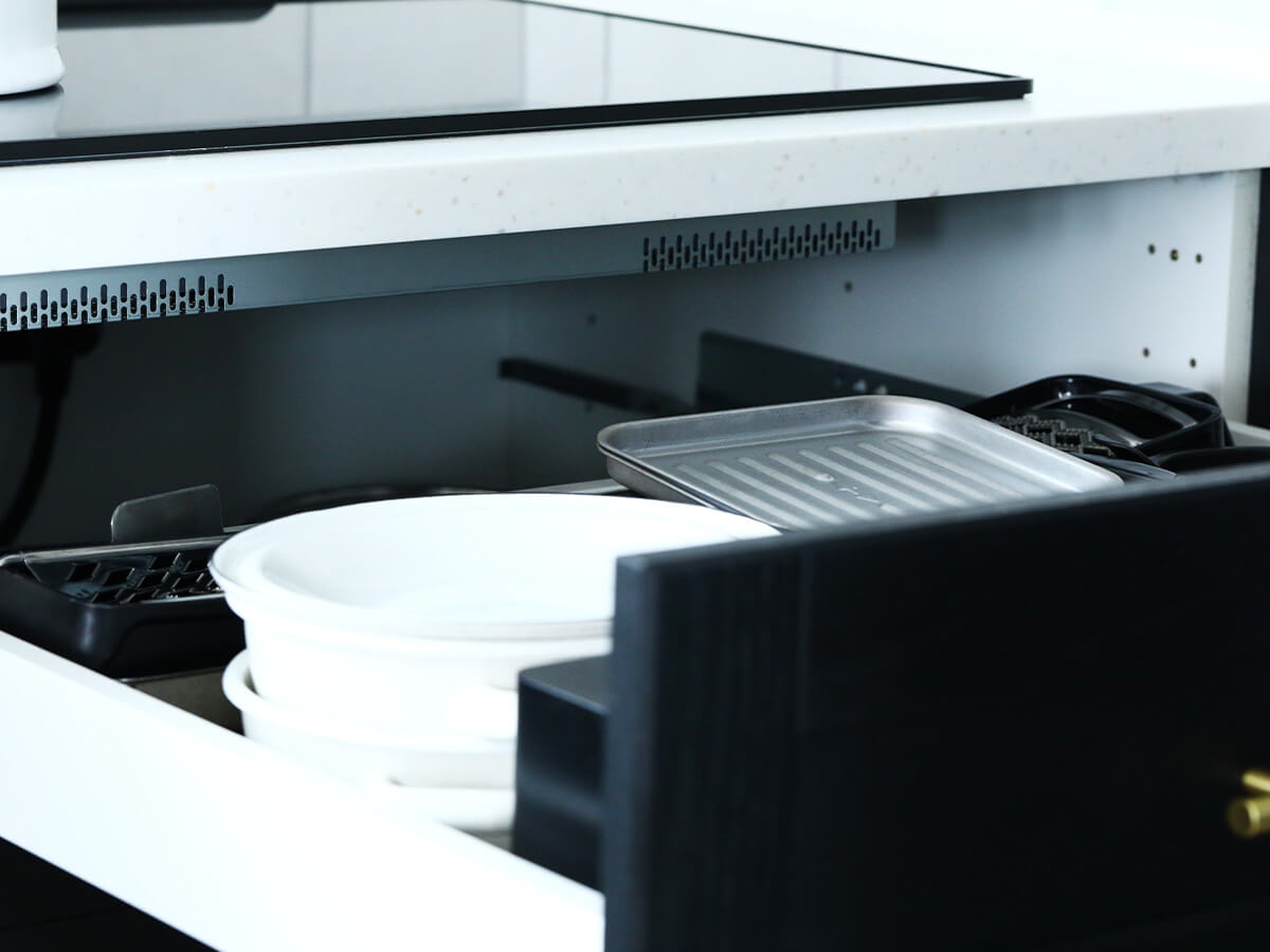 グリルレスIH下の引き出し収納